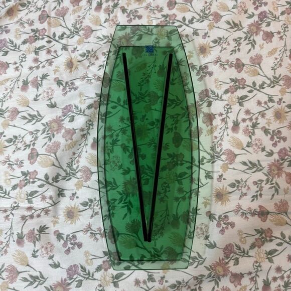 Green Post Modern V-Shaped Art Ghost Vase CG Glass Norway - Picture 1 of 7
